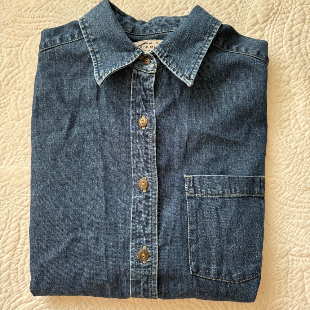 Vintage 90’s A K A Eddie Bauer Denim Shirt size medium